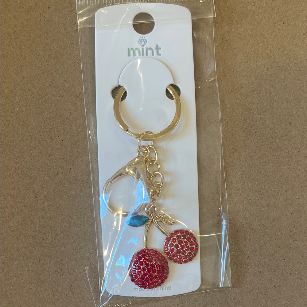 Mint Sparkling Red Cherry Key Holder